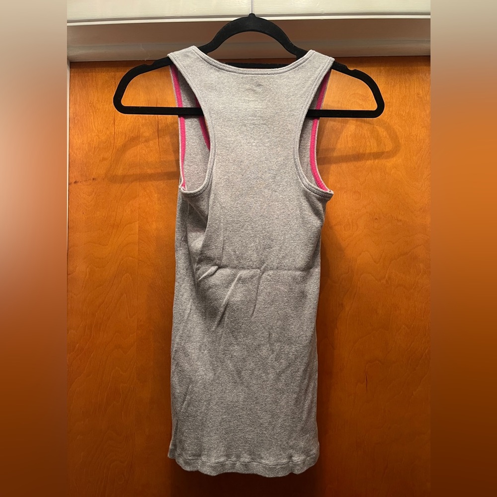 Miley Cyrus Grey Ribbed Tank - Picture 2 of 2